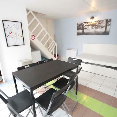 Ymmo 93500 Apartment Pantin Bagian luar foto