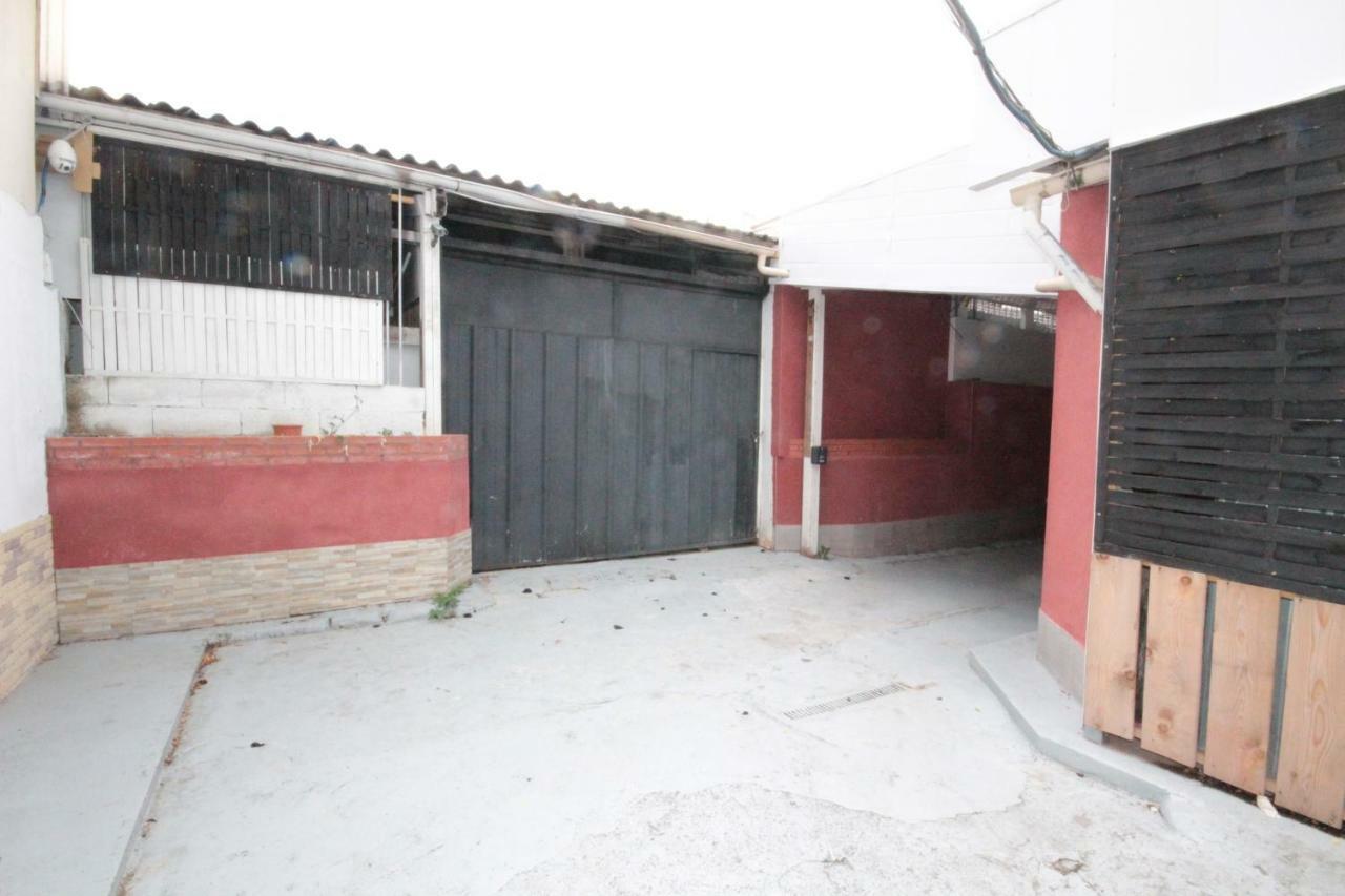 Ymmo 93500 Apartment Pantin Bagian luar foto