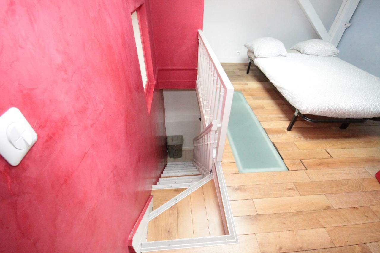 Ymmo 93500 Apartment Pantin Bagian luar foto