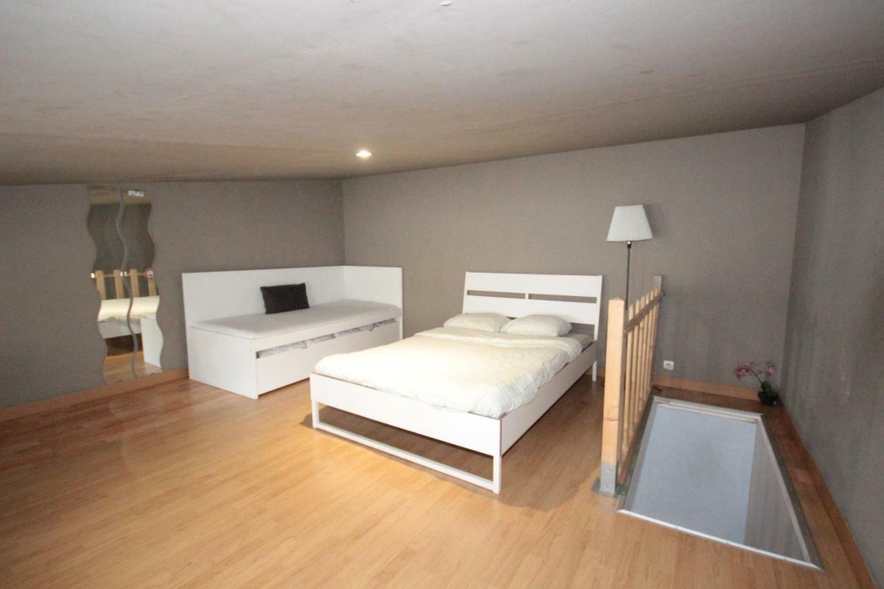 Ymmo 93500 Apartment Pantin Bagian luar foto