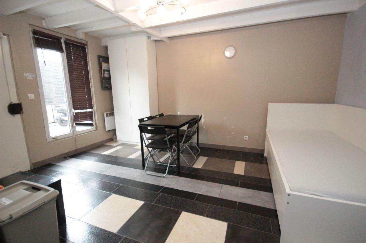 Ymmo 93500 Apartment Pantin Bagian luar foto