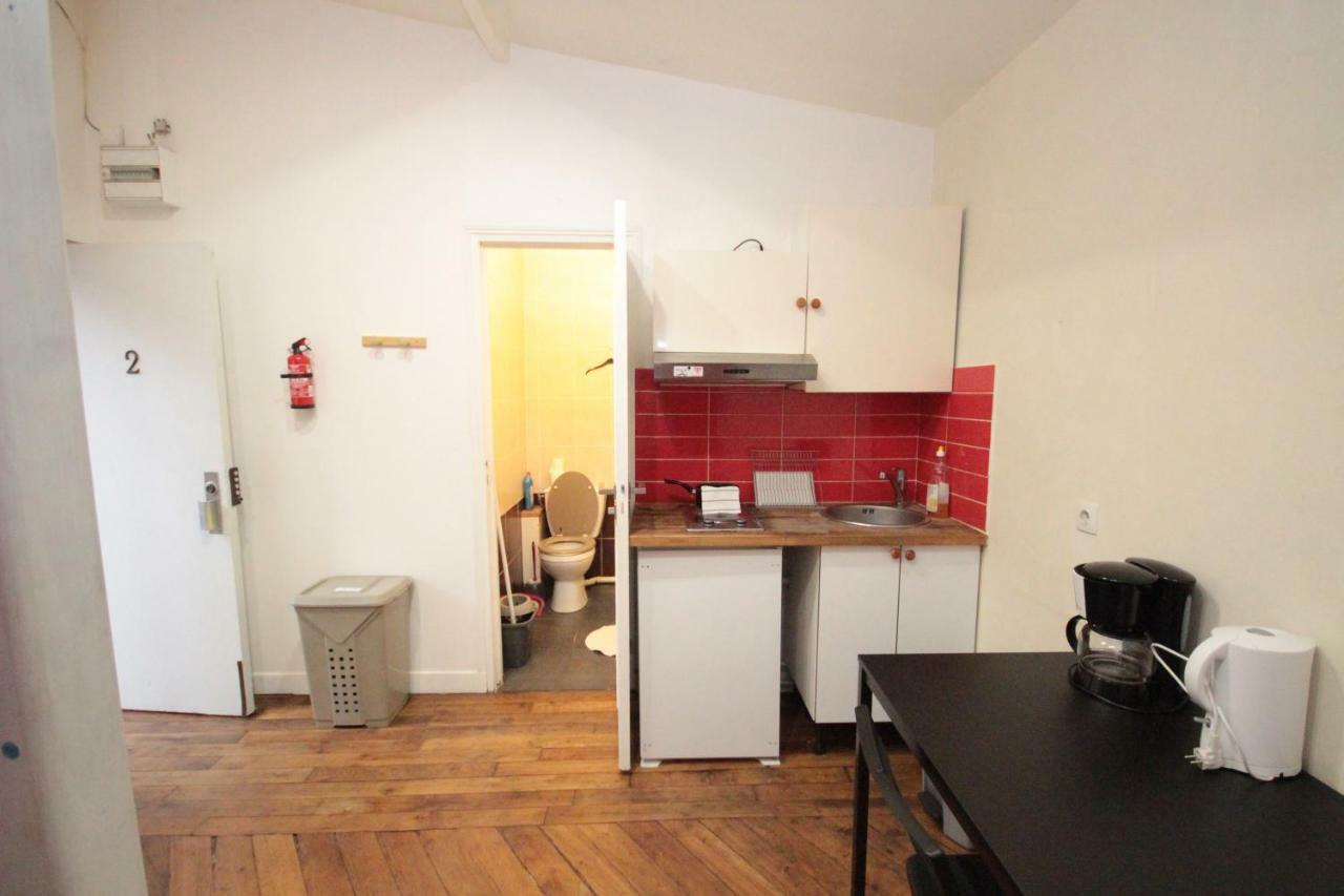 Ymmo 93500 Apartment Pantin Bagian luar foto