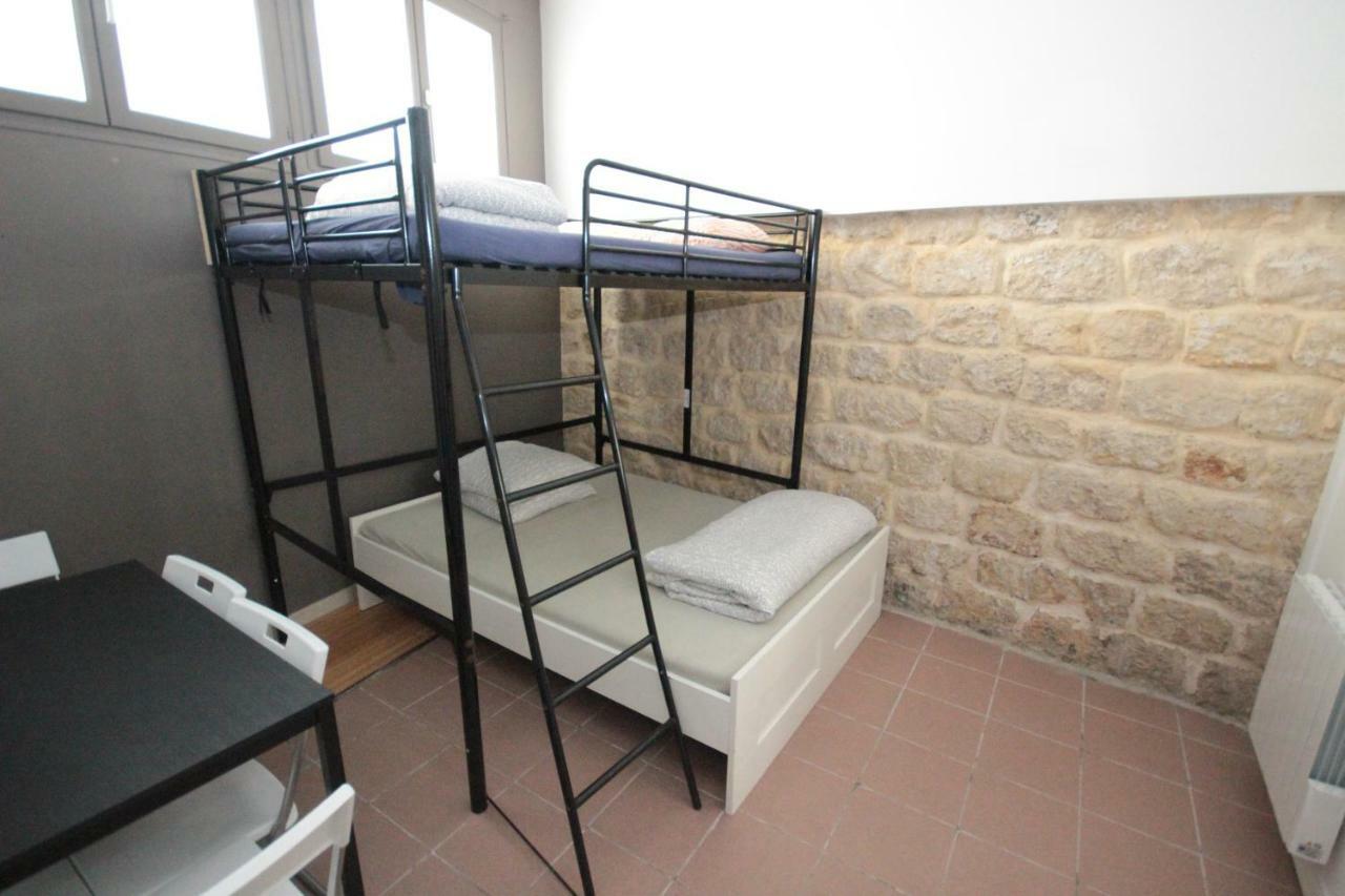 Ymmo 93500 Apartment Pantin Bagian luar foto