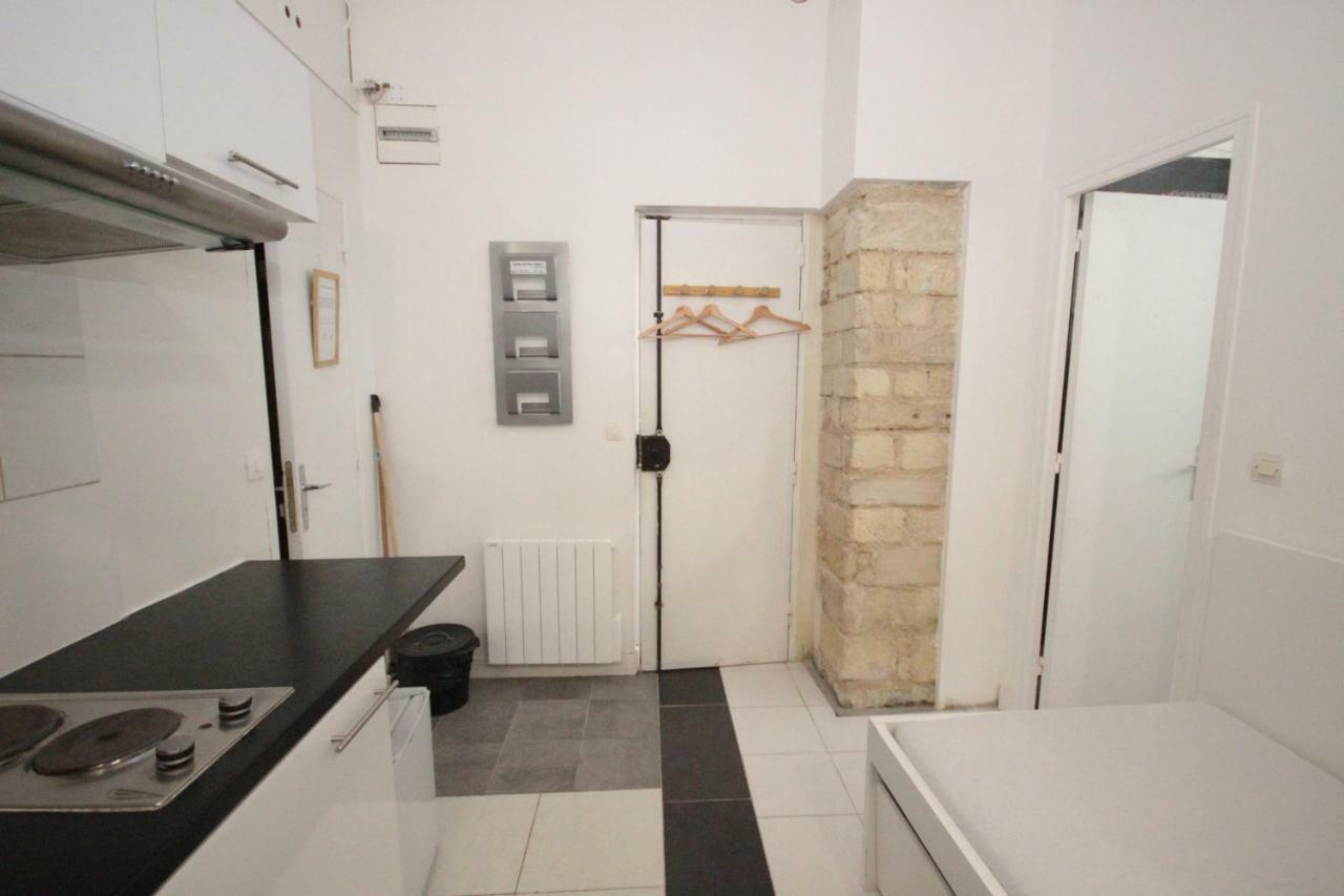 Ymmo 93500 Apartment Pantin Bagian luar foto