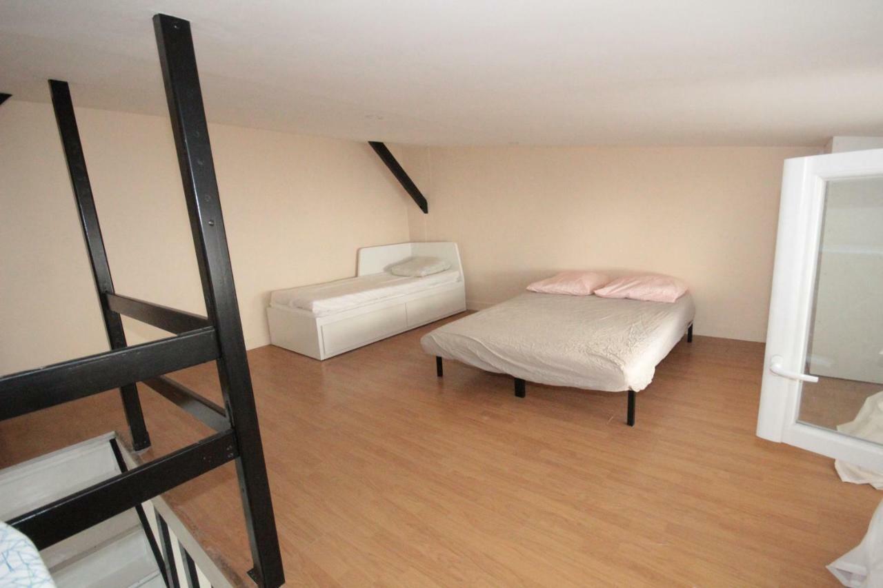 Ymmo 93500 Apartment Pantin Bagian luar foto