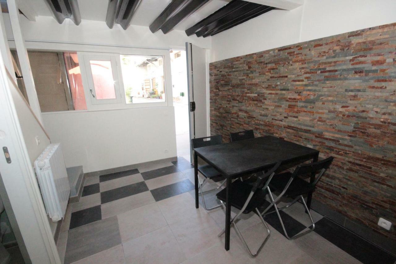 Ymmo 93500 Apartment Pantin Bagian luar foto